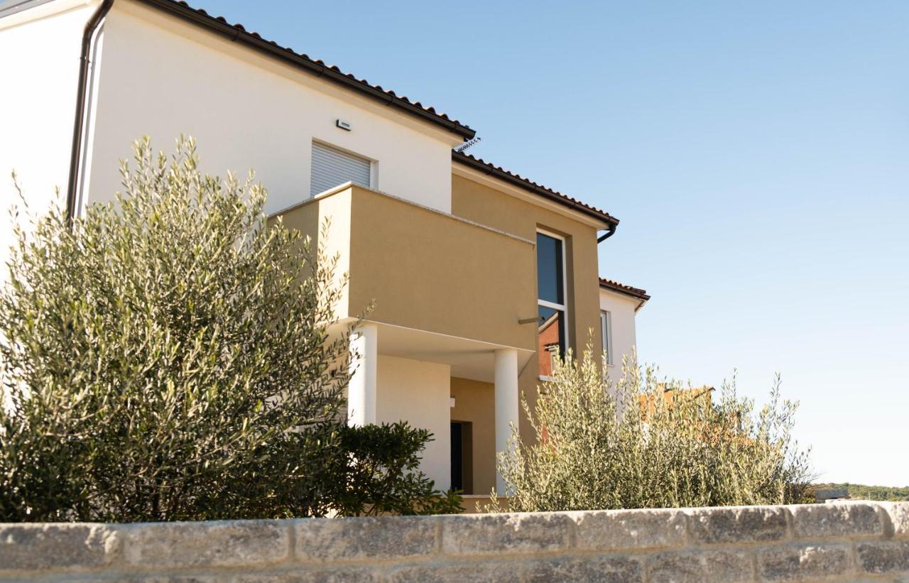 Paganor Apartments Pula Exterior foto